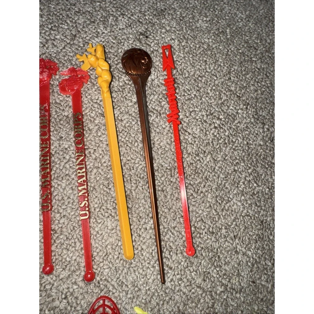 Vintage Swizzle Sticks Lot Of 46 Cocktail Stirrers Hotels Pubs Airlines 1960/70s